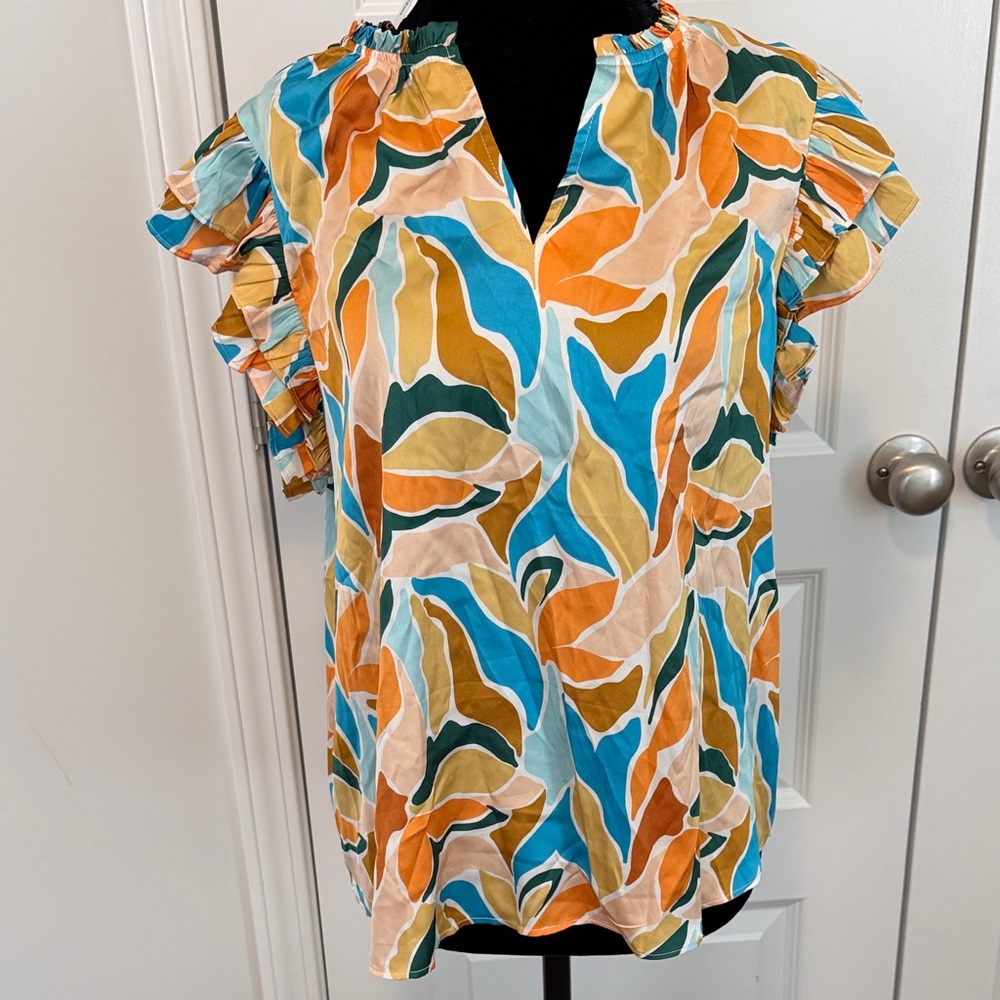 Vibrant Leaf Print Ruffle Sleeve Blouse